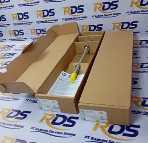 Level Sensor LMT104 IFM